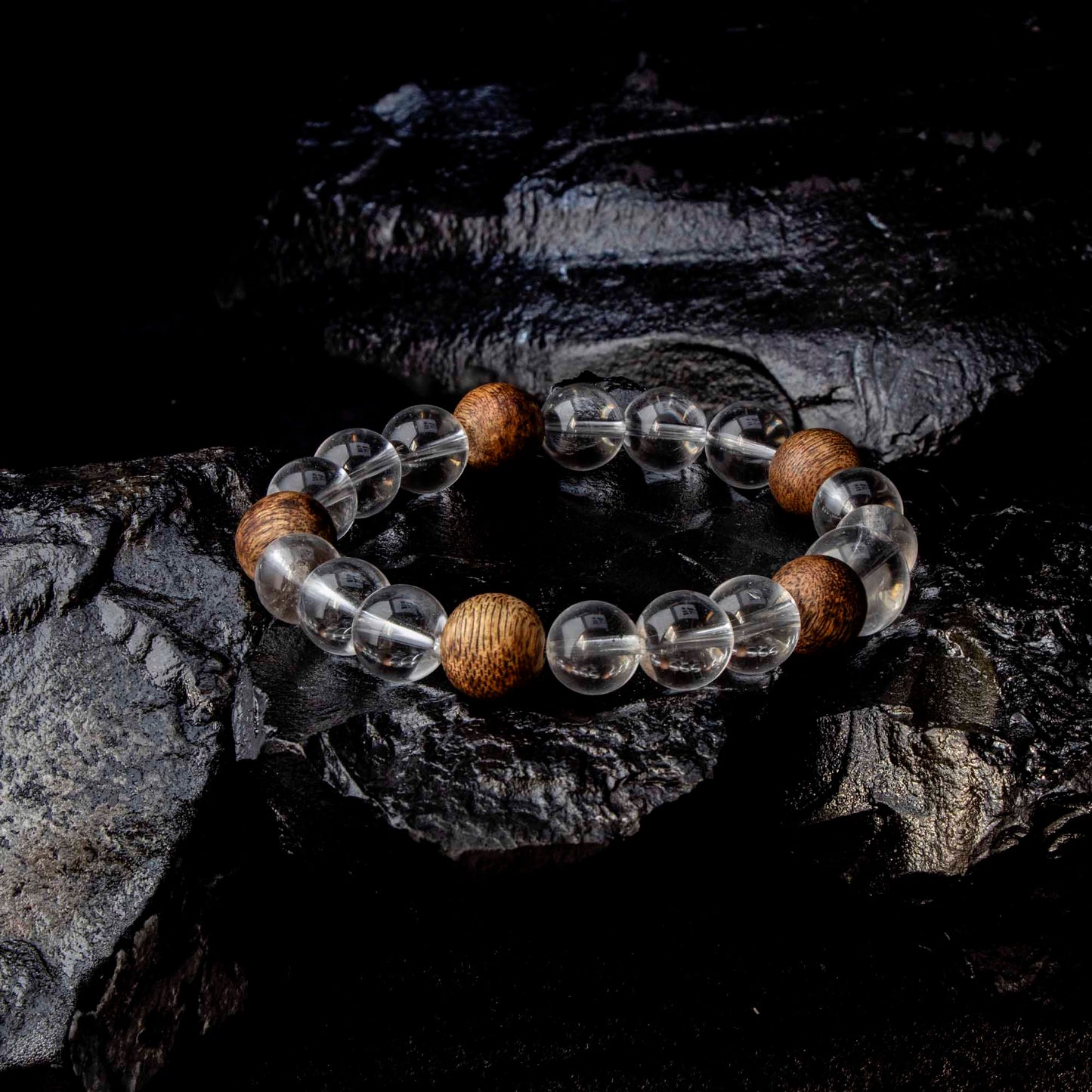 Auralyn Tarot The Hermit Clear Quartz Crystal Bracelet, 11–12mm Clear Quartz with 5 Evenly Spaced Agarwood Beads (Subtle Aroma), Handmade Meditation & Energy Jewelry for Clarity, Calm and Intention