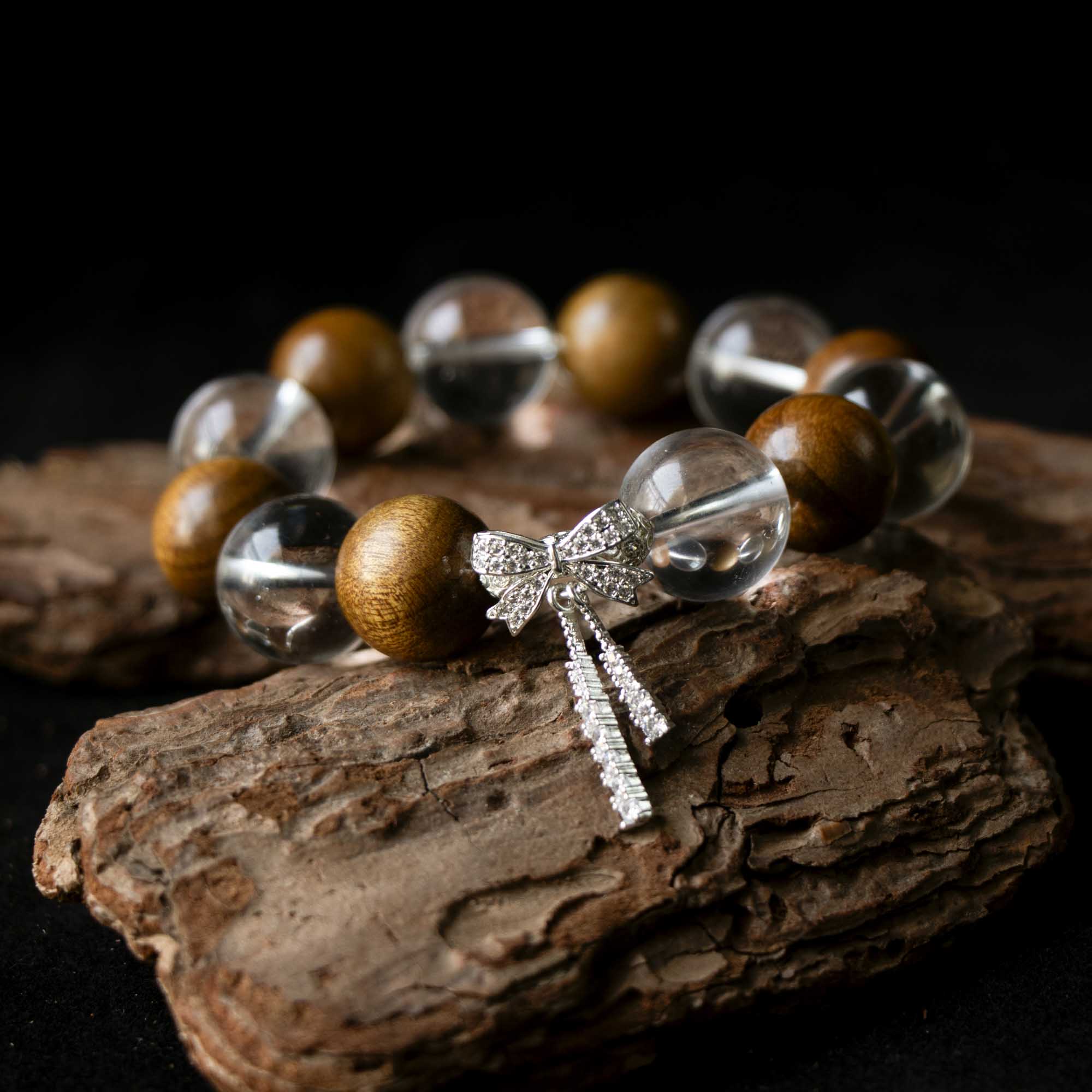 Auralyn Healing Butterfly Serenity Clear Quartz & Golden Phoebe Wood Bracelet, 16–17mm Natural Clear Quartz Beads with Silver-Plated Butterfly Charm, Handmade Mood-Healing Energy Jewelry for Clarity, Calm & Grounding