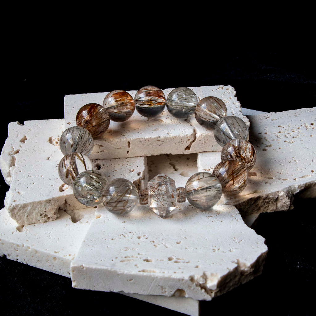 Auralyn Tarot The Magician Black-Gold Super Seven Crystal Bracelet, 13–14mm Super Seven with Tourmaline Rutilated Quartz & Raw Irregular Super Seven Accent, Natural Minerals, Handmade Energy Jewelry