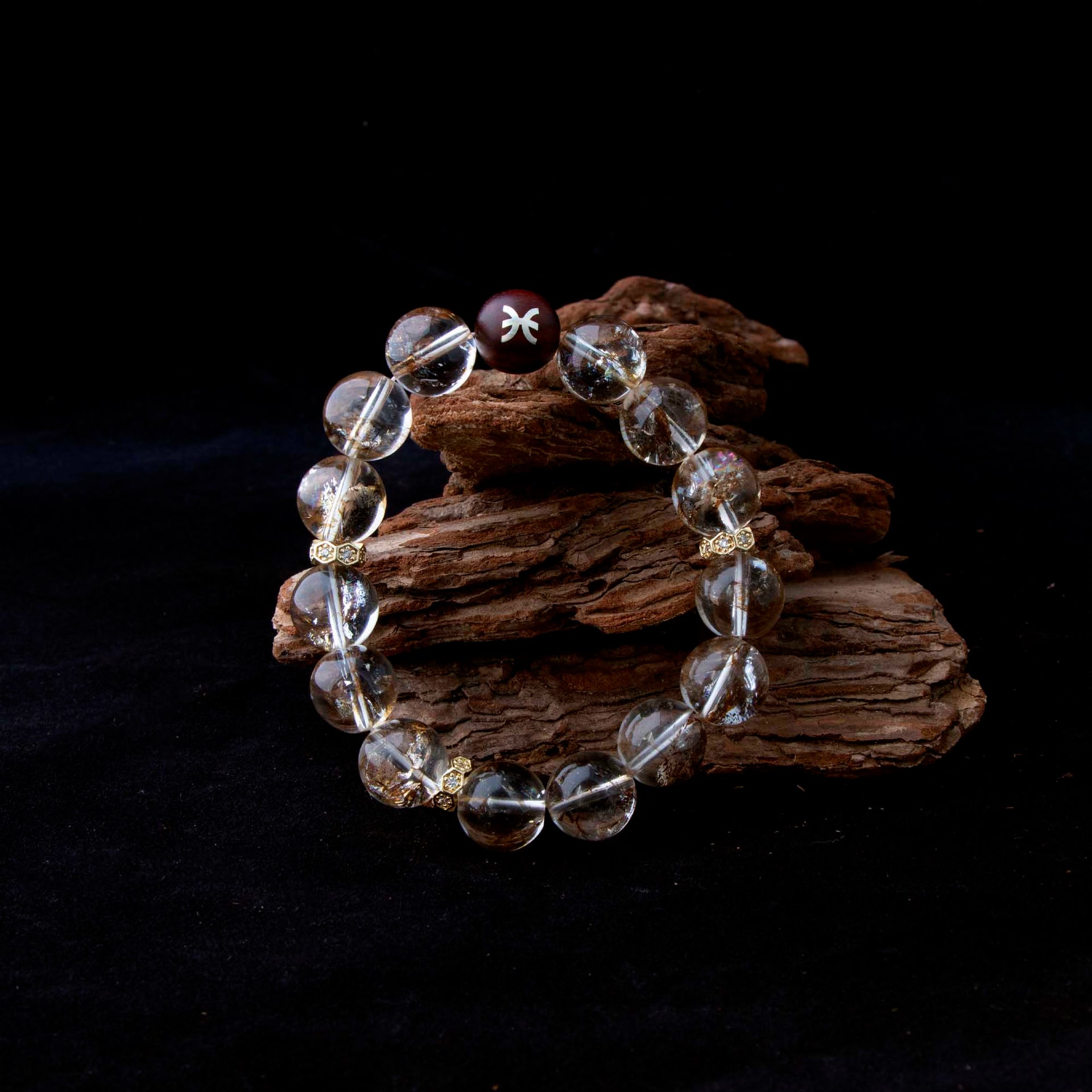 Auralyn Pisces Golden Bloom Crystal Bracelet, 12–13mm Gold-Foil Flower Quartz Beads with Sterling-Silver Inlaid Pisces Redwood Bead, Handmade Zodiac Energy Jewelry for Intuition, Love & Abundance