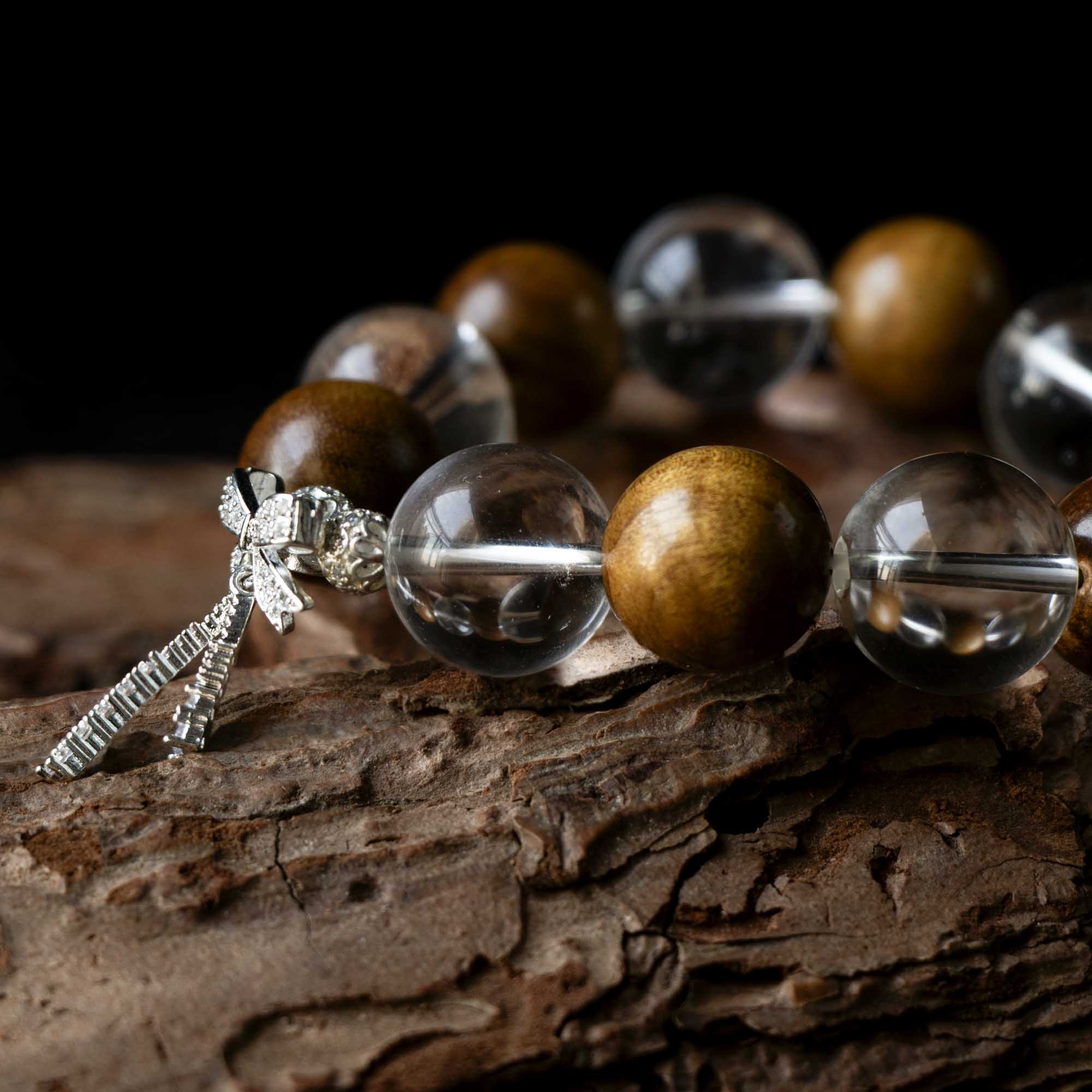 Auralyn Healing Butterfly Serenity Clear Quartz & Golden Phoebe Wood Bracelet, 16–17mm Natural Clear Quartz Beads with Silver-Plated Butterfly Charm, Handmade Mood-Healing Energy Jewelry for Clarity, Calm & Grounding