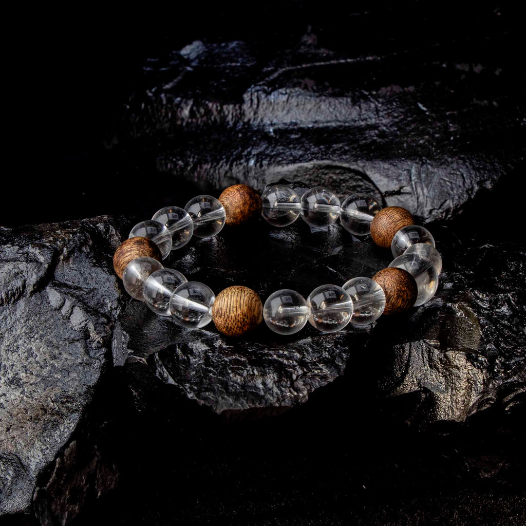 Auralyn Tarot The Hermit Clear Quartz Crystal Bracelet, 11–12mm Clear Quartz with 5 Evenly Spaced Agarwood Beads (Subtle Aroma), Handmade Meditation & Energy Jewelry for Clarity, Calm and Intention